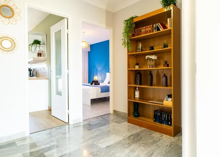 Sea & View Apartment